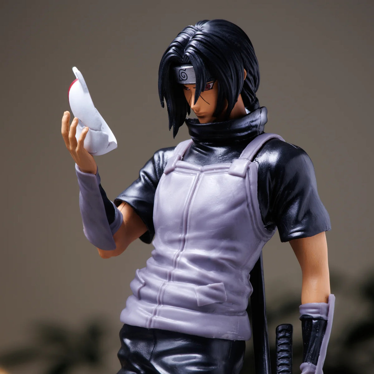 Itachi Model Sculpture